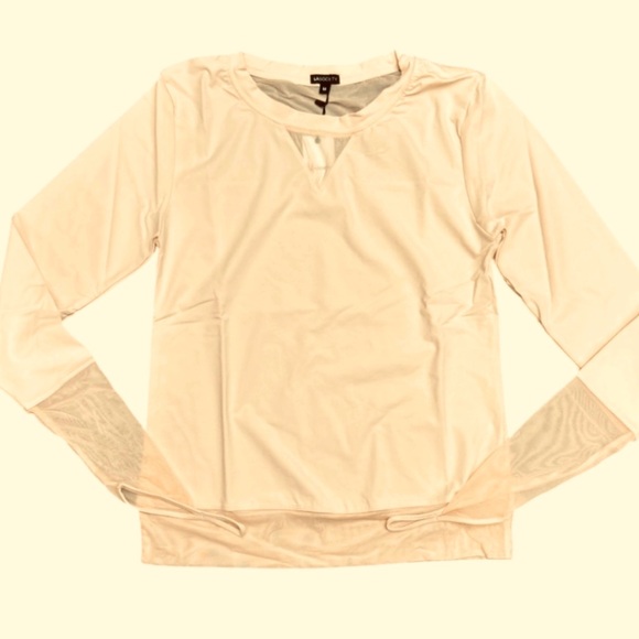 NWT LIGHT PINK LONG SLEEVE
MESH DETAILED TOP - Picture 1 of 5